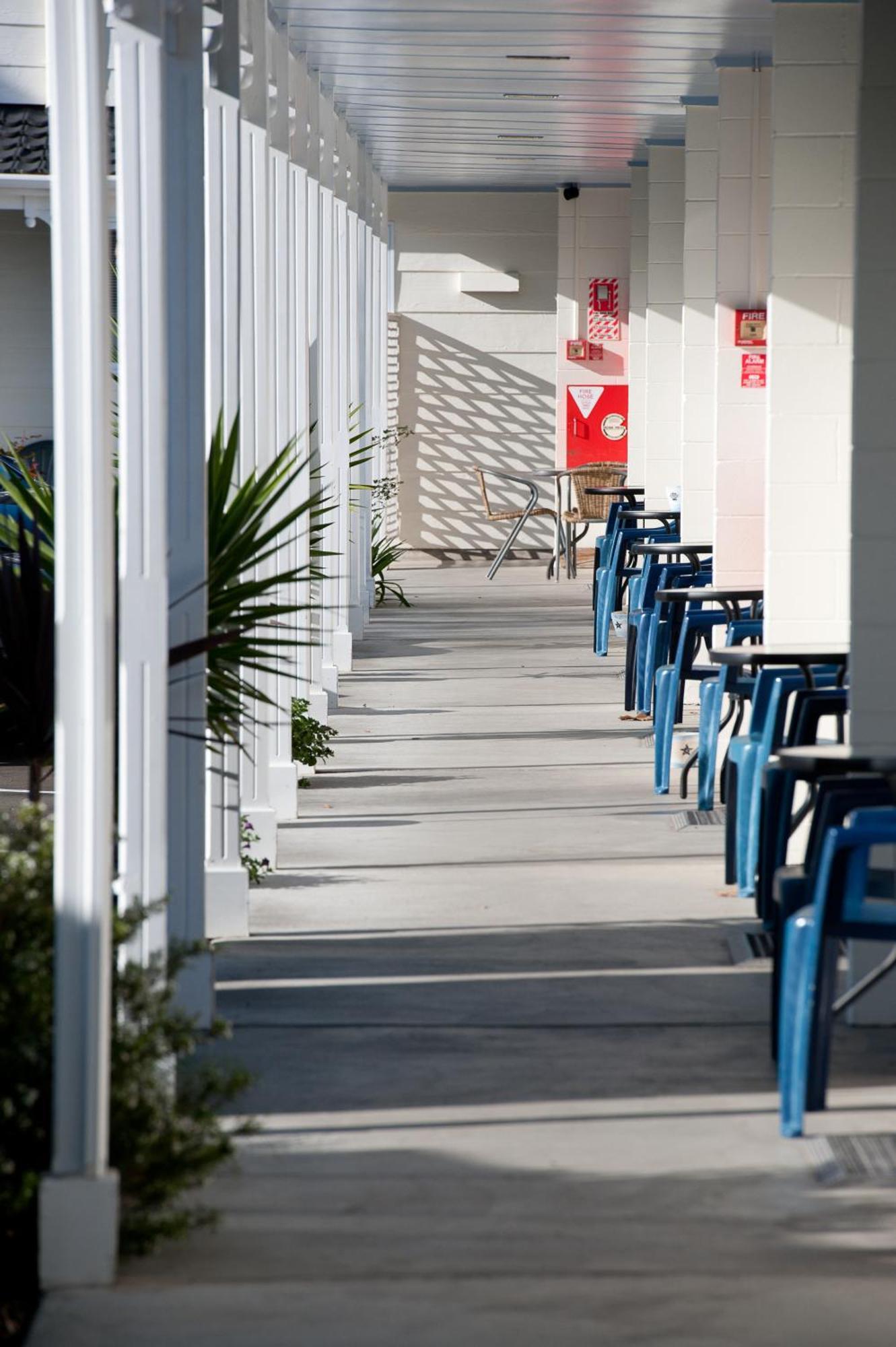 Kings Court Motel Whanganui Bagian luar foto