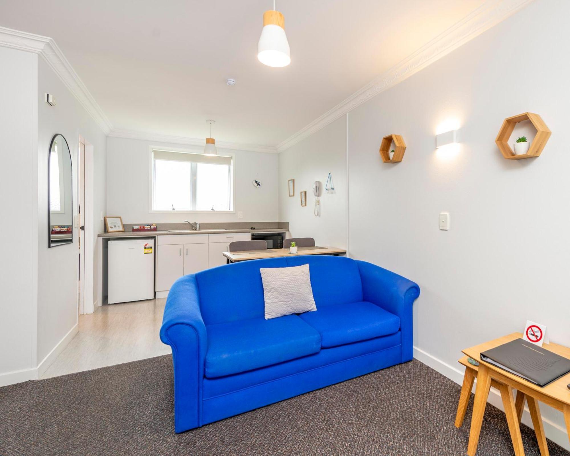 Kings Court Motel Whanganui Bagian luar foto